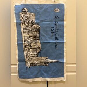 NWOT Vintage Souvenir Tea Towel Linen Cotton Dublin Ireland St. Patrick’s Church